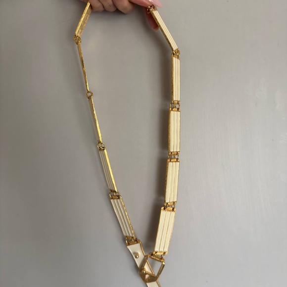 Accessocraft NYC Gold Tone White and Gold Enamel Belt 18K - Picture 4 of 7